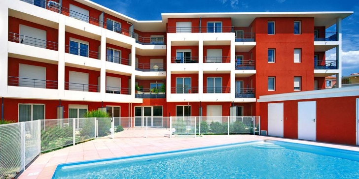 14411_0-appartement-hotel-piscine-aix-la-duranne.jpg