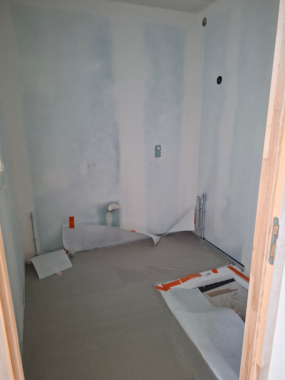 SALLE D'EAU RDC LOT 1.jpg