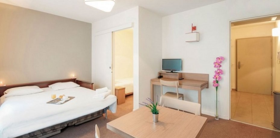 APART CITY CLASSIC VALENCE